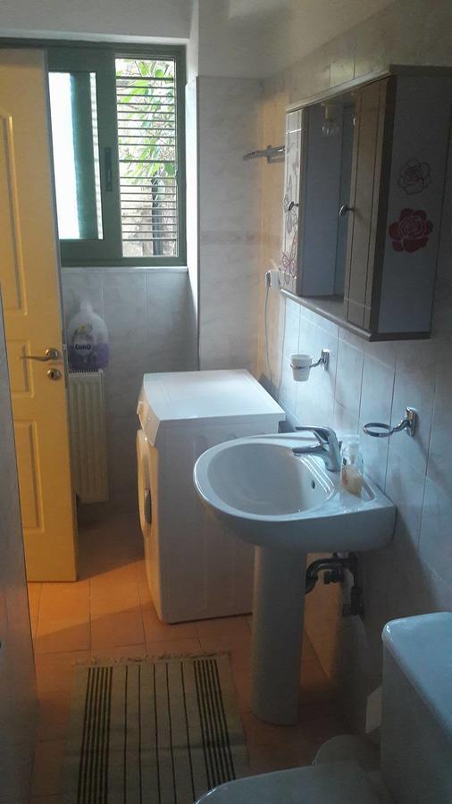 Central Studio - Fully Equiped. Ideal For Couples Patras Dış mekan fotoğraf
